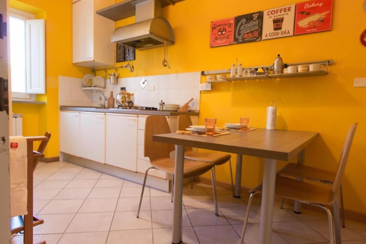 La Stazione Per Dormire Guest House Сан Пиеро а Сиеве Екстериор снимка