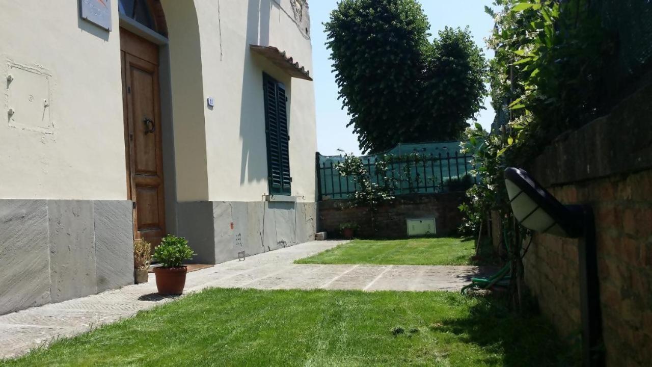 La Stazione Per Dormire Guest House Сан Пиеро а Сиеве Екстериор снимка